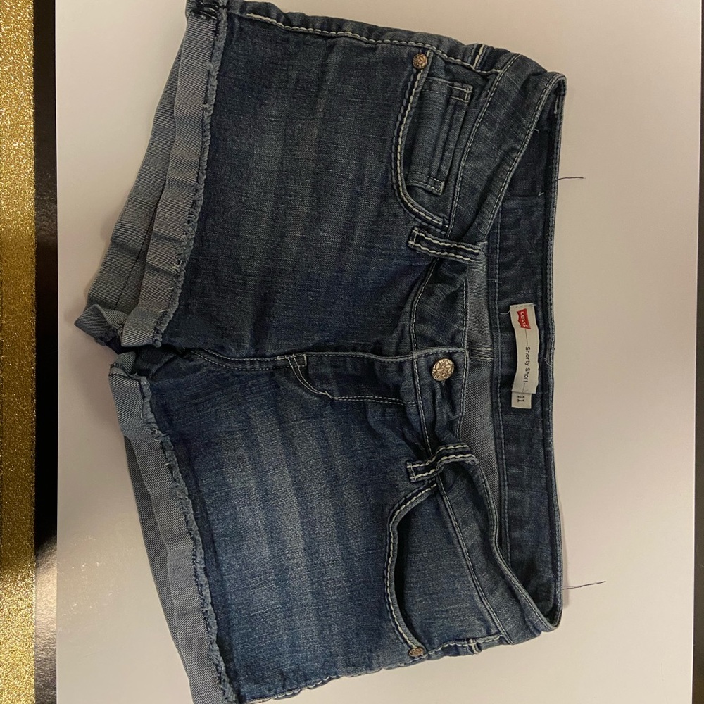 Levi’s shorts